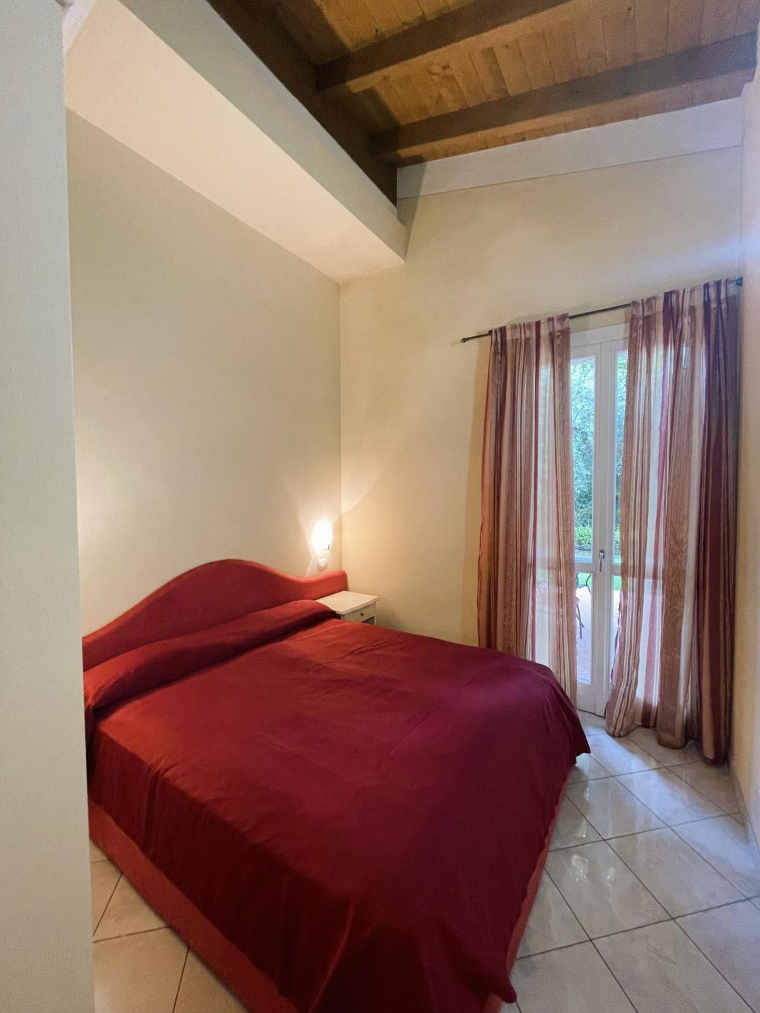 Appartamenti Il Ruscello Manerba del Garda Oda fotoğraf